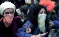 30 Frames a Second: The WTO in Seattle